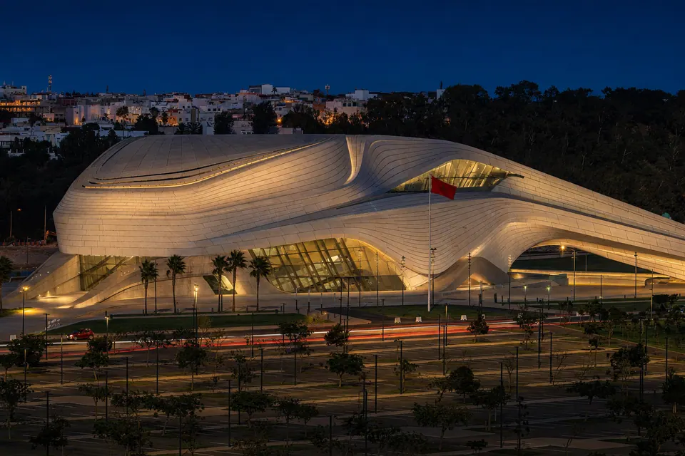 Grand Théâtre de Rabat dans son environnement urbain